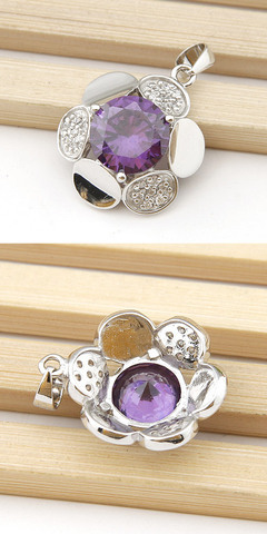 纯银花瓣吊坠 韩国饰品批发的精致之选